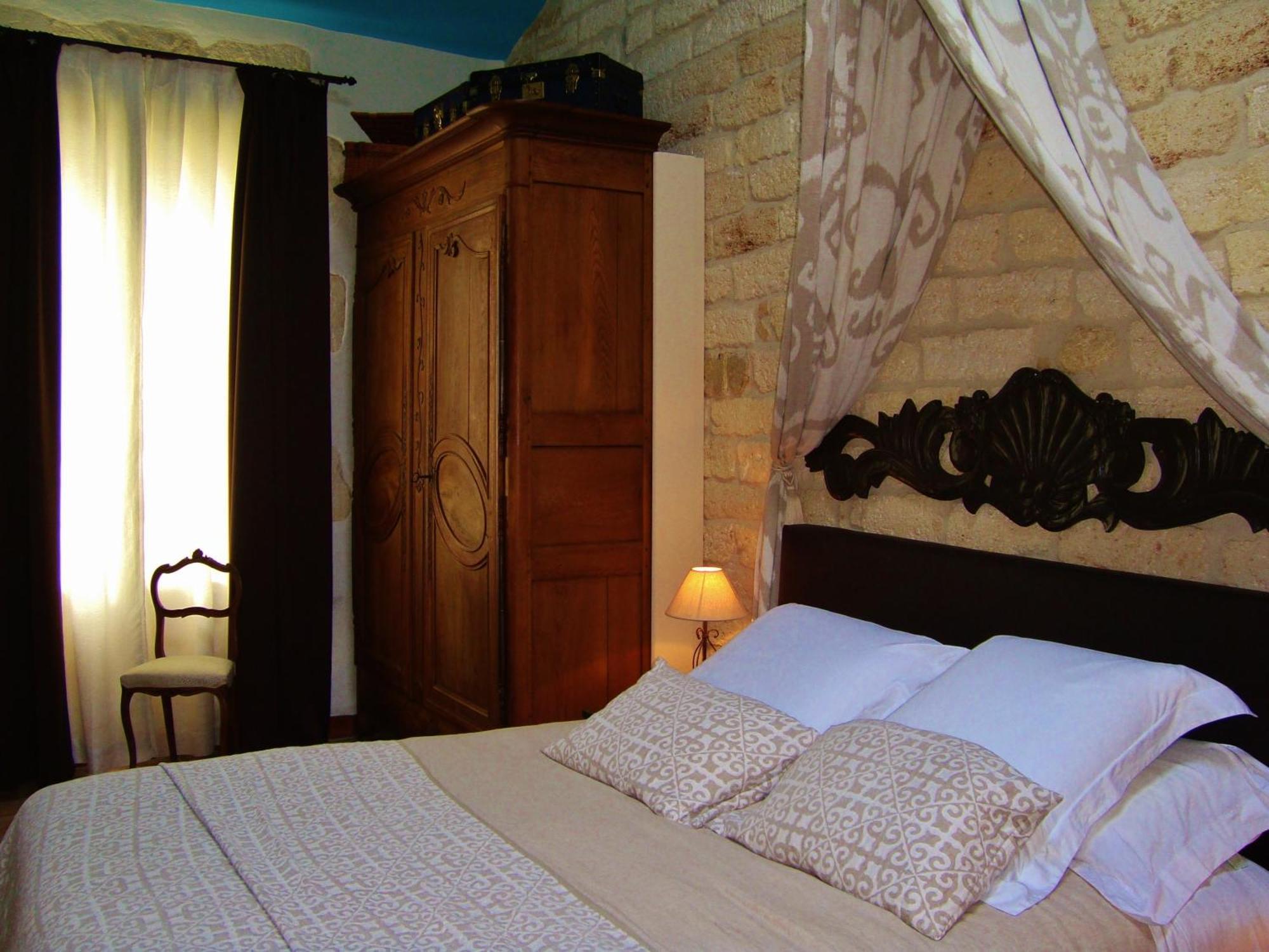 L'Escampe Bed & Breakfast Saturargues Oda fotoğraf