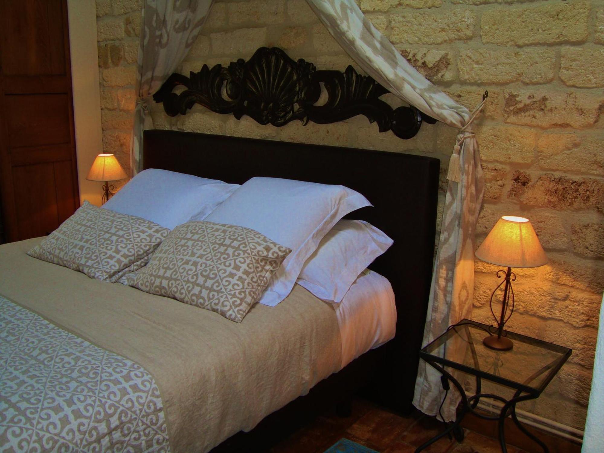 L'Escampe Bed & Breakfast Saturargues Oda fotoğraf