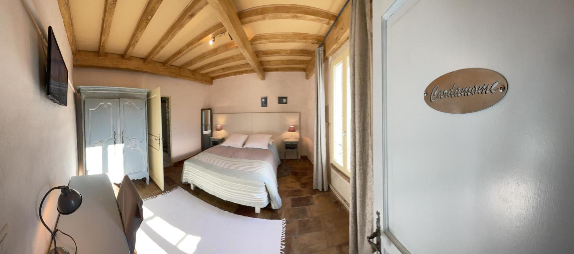 L'Escampe Bed & Breakfast Saturargues Oda fotoğraf